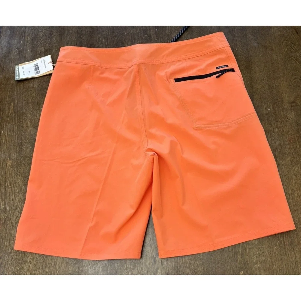 Quiksilver built long